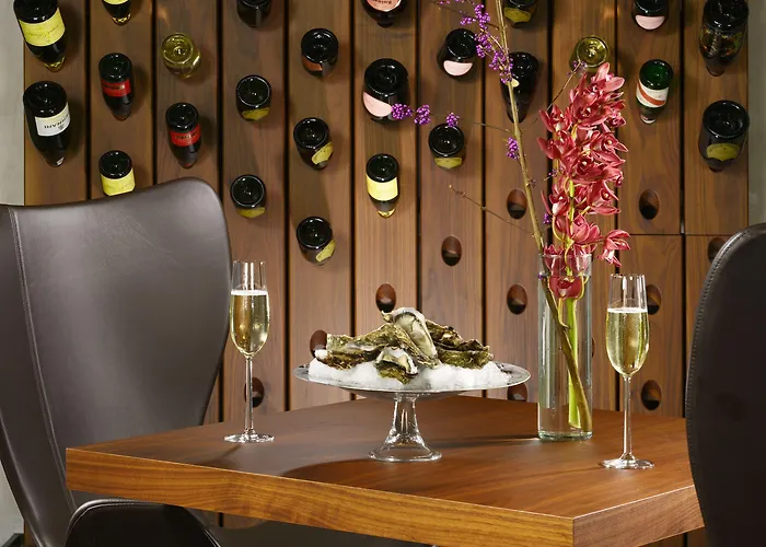 Hotel Palazzo Montemartini Rome, A Radisson Collection Roma