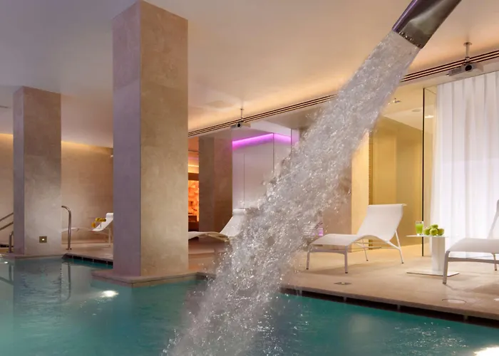 Palazzo Montemartini Rome, A Radisson Collection Szálloda 5*
