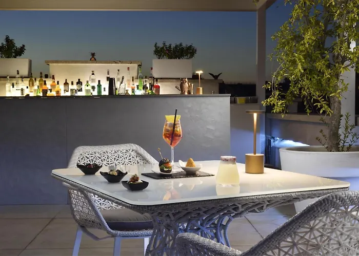 Hotel Palazzo Montemartini Rome, A Radisson Collection