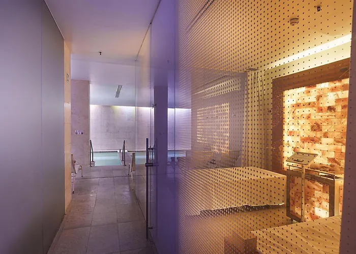 Palazzo Montemartini Rome, A Radisson Collection 5*