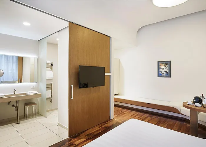Hotel Palazzo Montemartini Rome, A Radisson Collection
